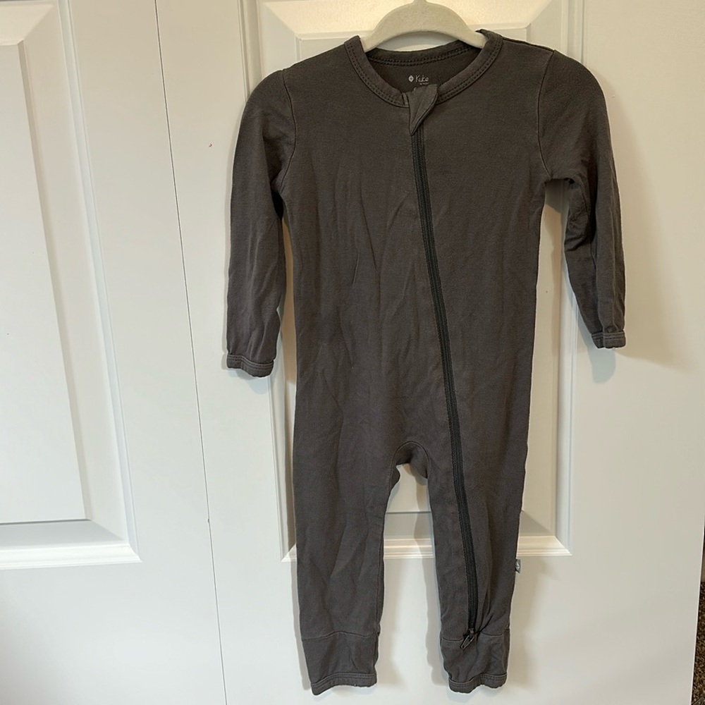 Kyte baby zipper romper, 6-12 month